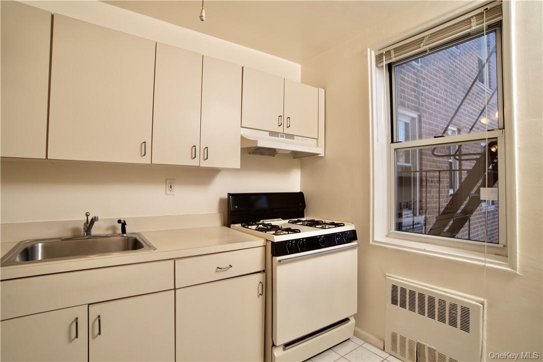 #3 photo, 2 Sadore Lane, 纽约州 Yonkers , NY 10710