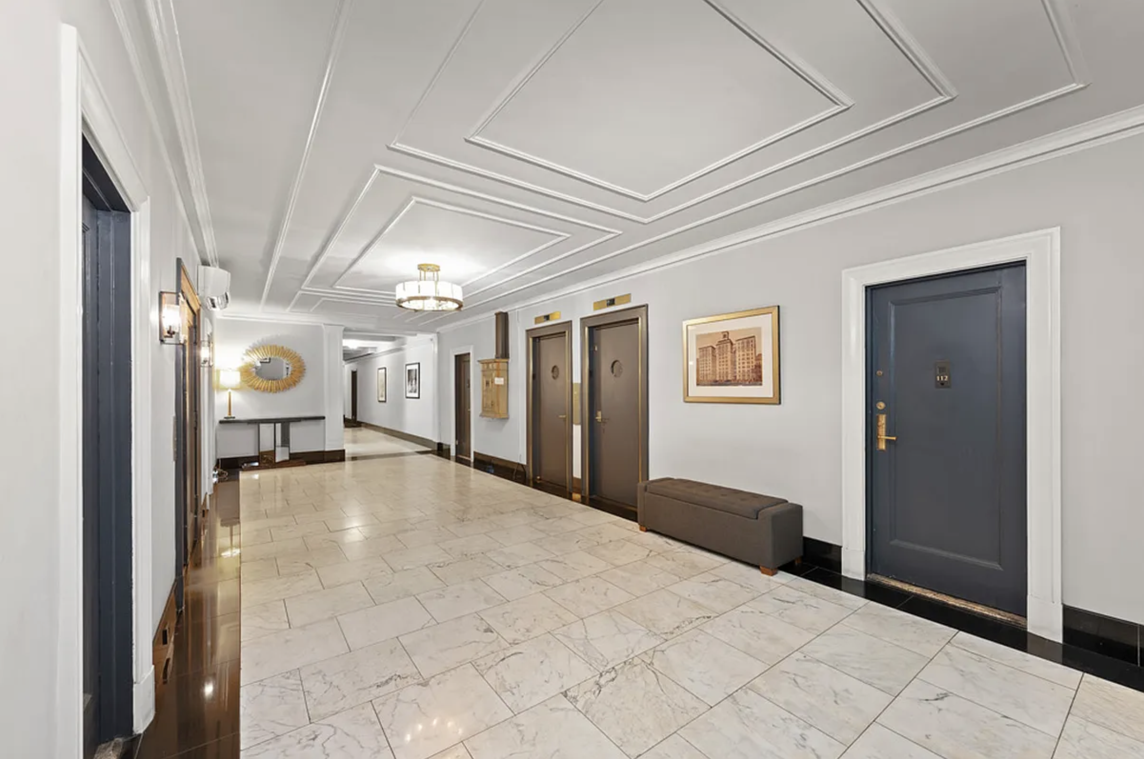 #11 photo, 325 W 45th Street, Манхэттен ‖ Hell's Kitchen , NY 10036