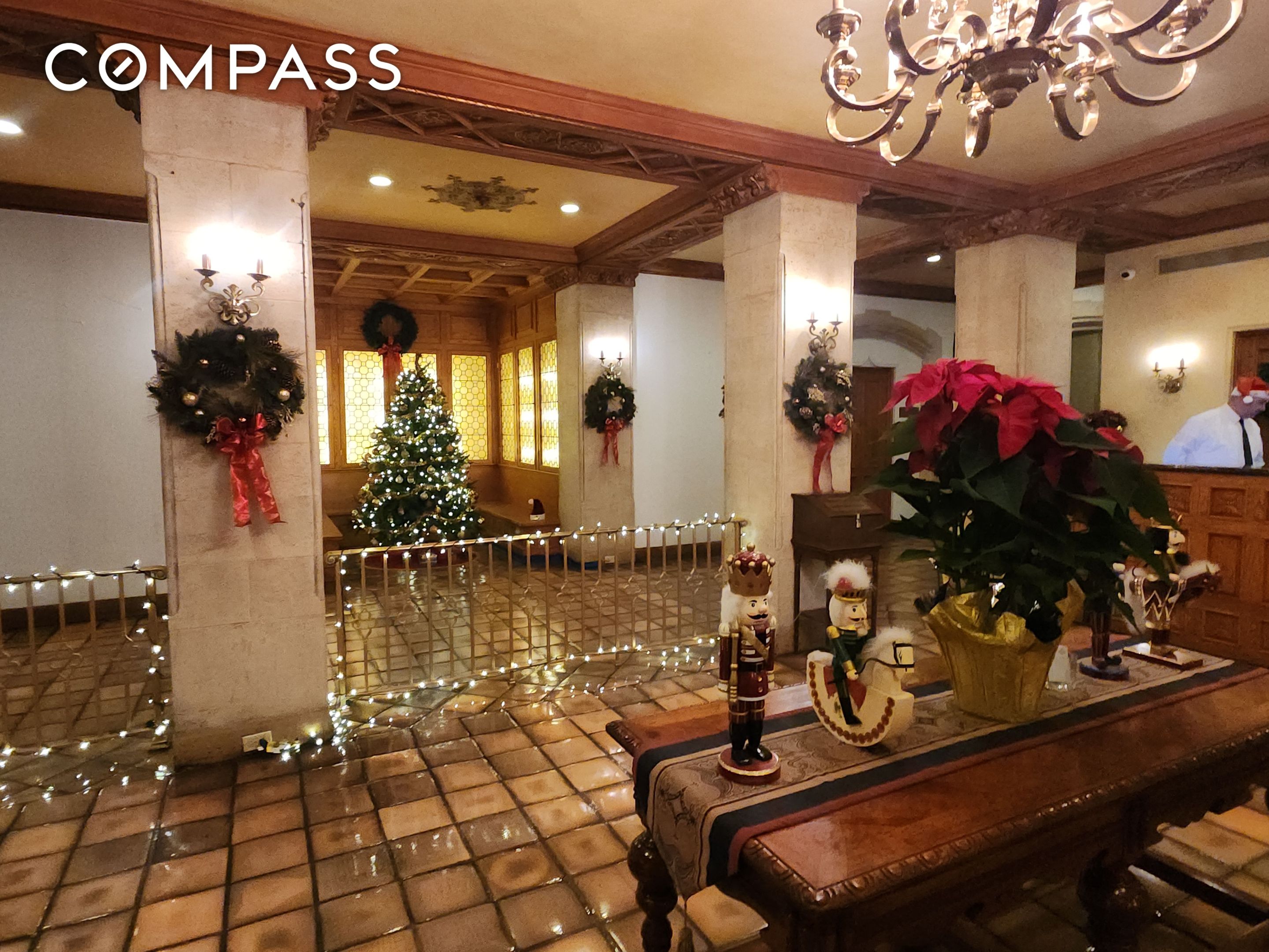 #14 photo, 5 Tudor City Place, मैनहटन Murray Hill , NY 10017