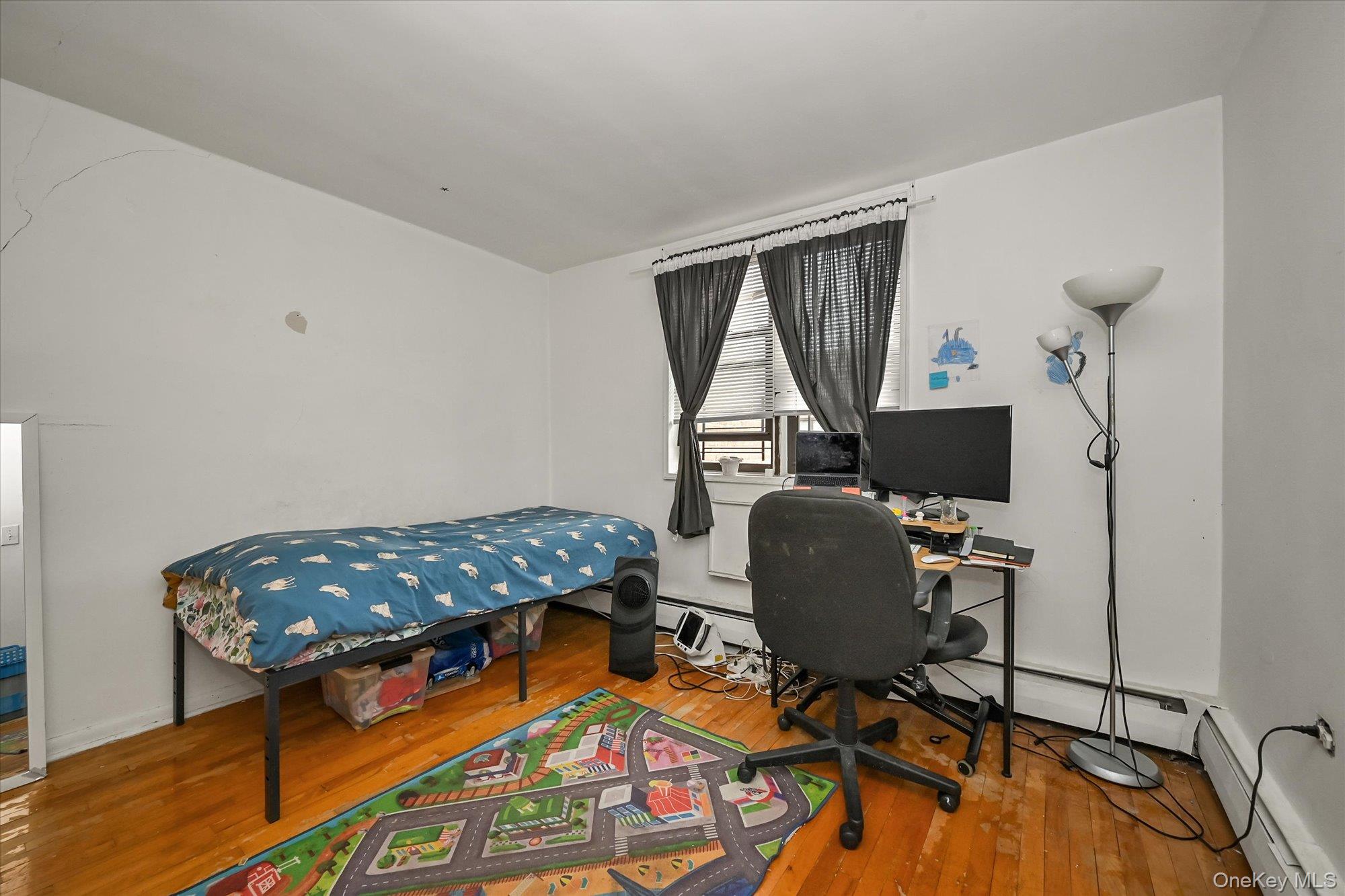 #19 photo, 99-30 59Ave, Corona , NY 11368