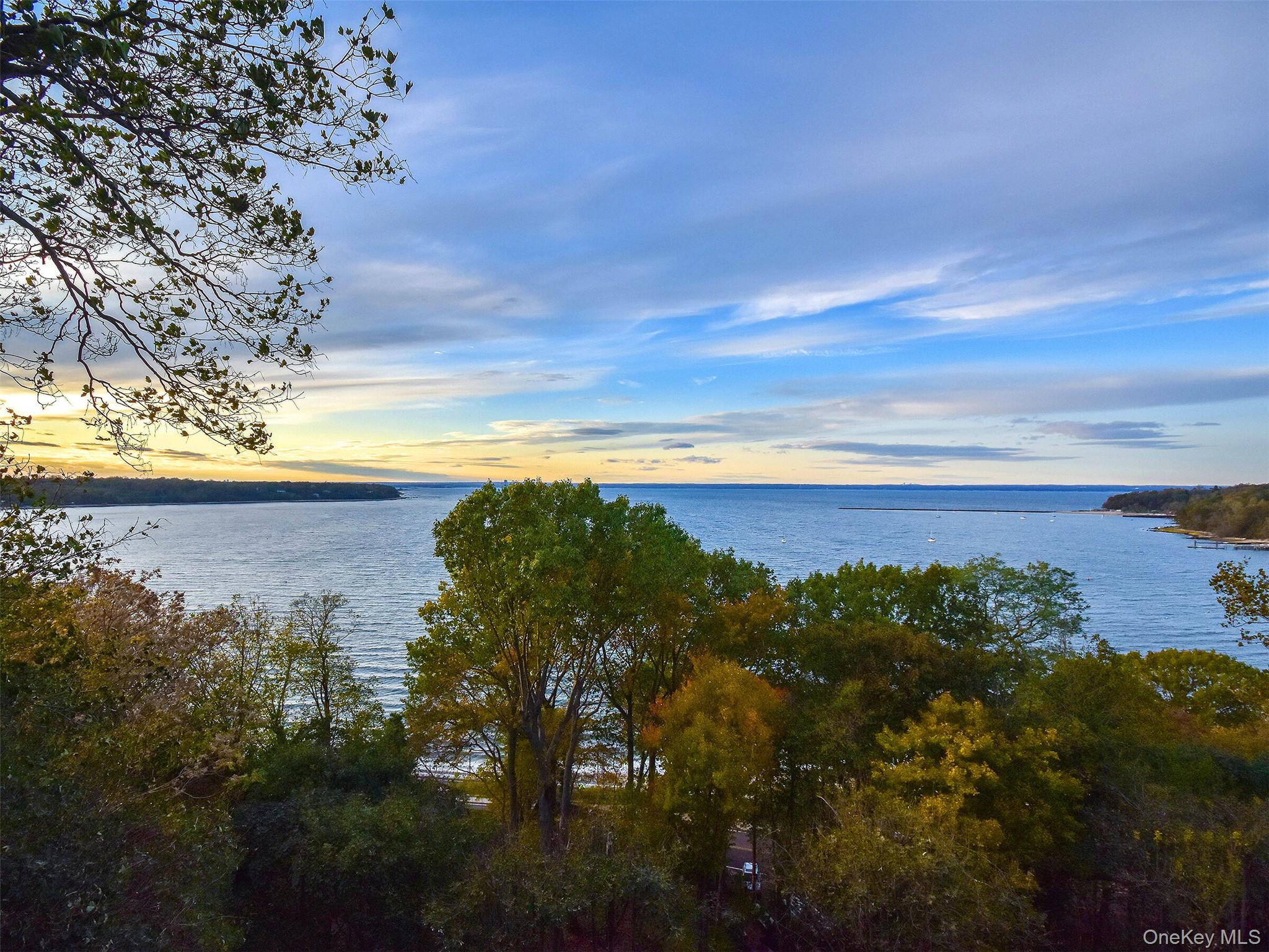 #16 photo, 120 Prospect Avenue, 롱 아일랜드 Sea Cliff , NY 11579