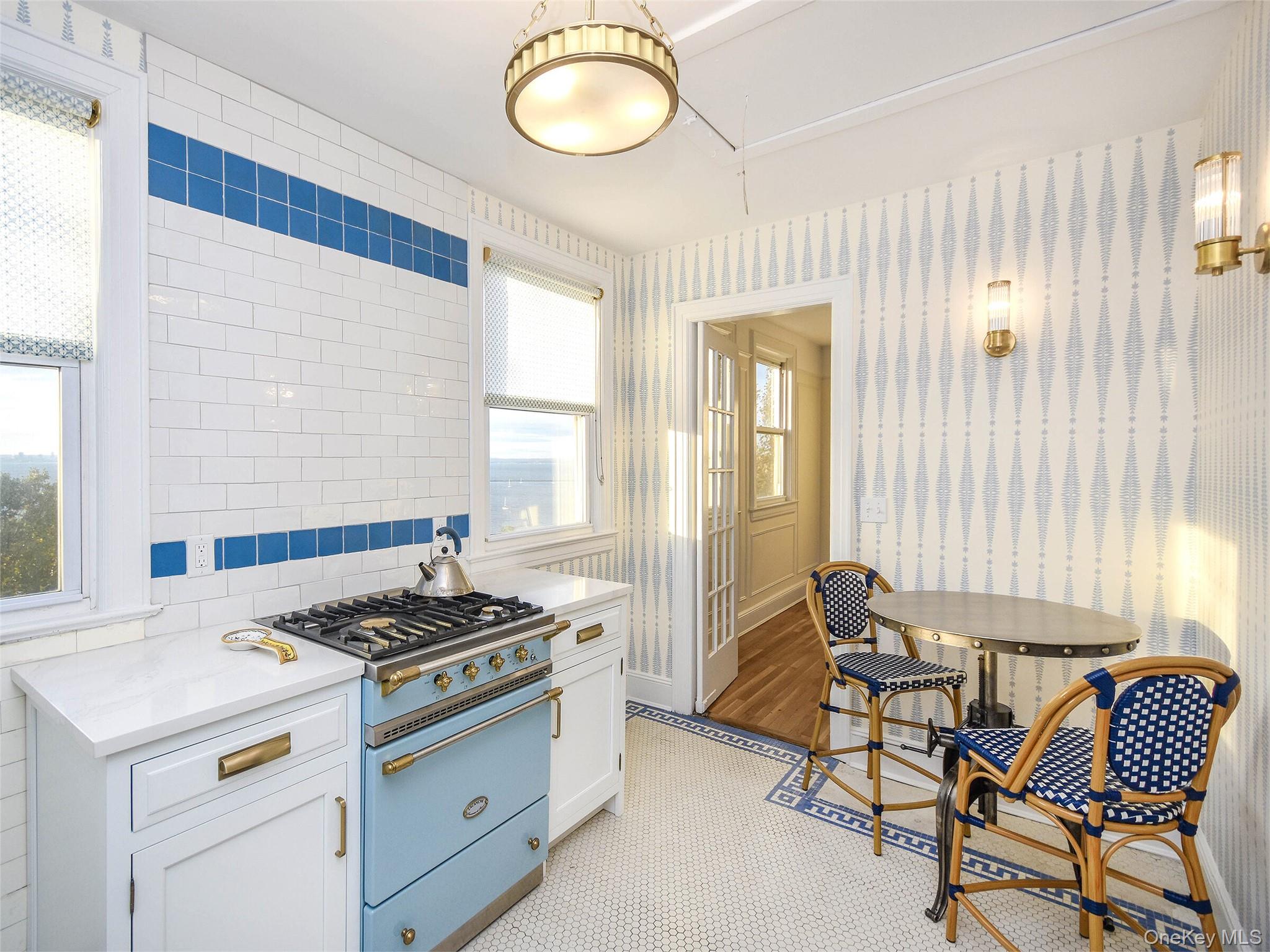 #7 photo, 120 Prospect Avenue, 롱 아일랜드 Sea Cliff , NY 11579