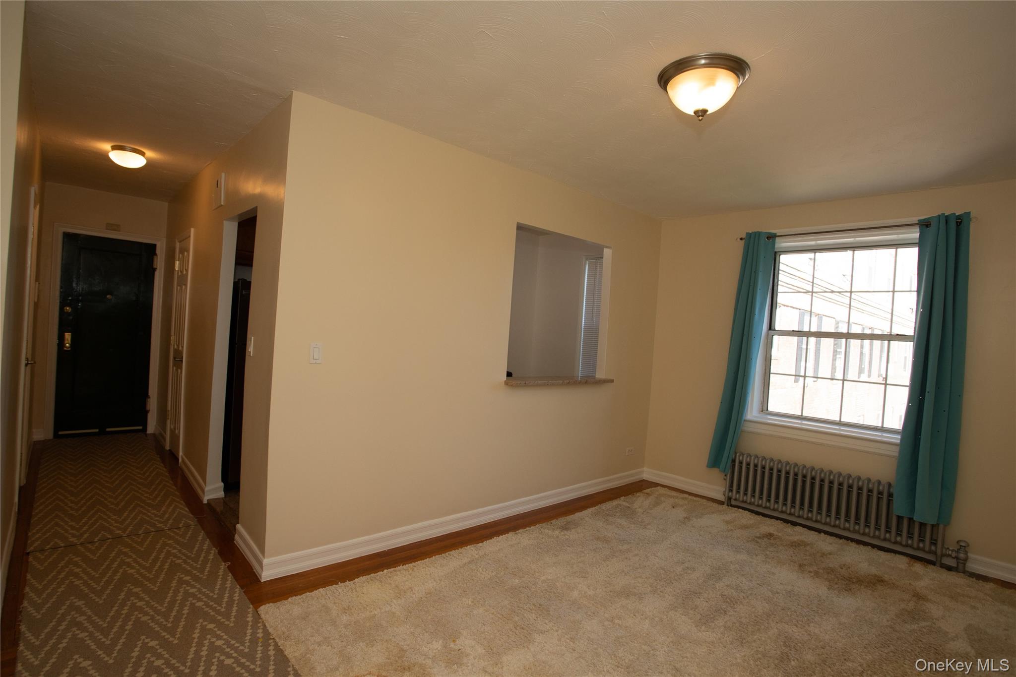 #2 photo, 5605 31st Avenue, কুইন্‌স Woodside , NY 11377