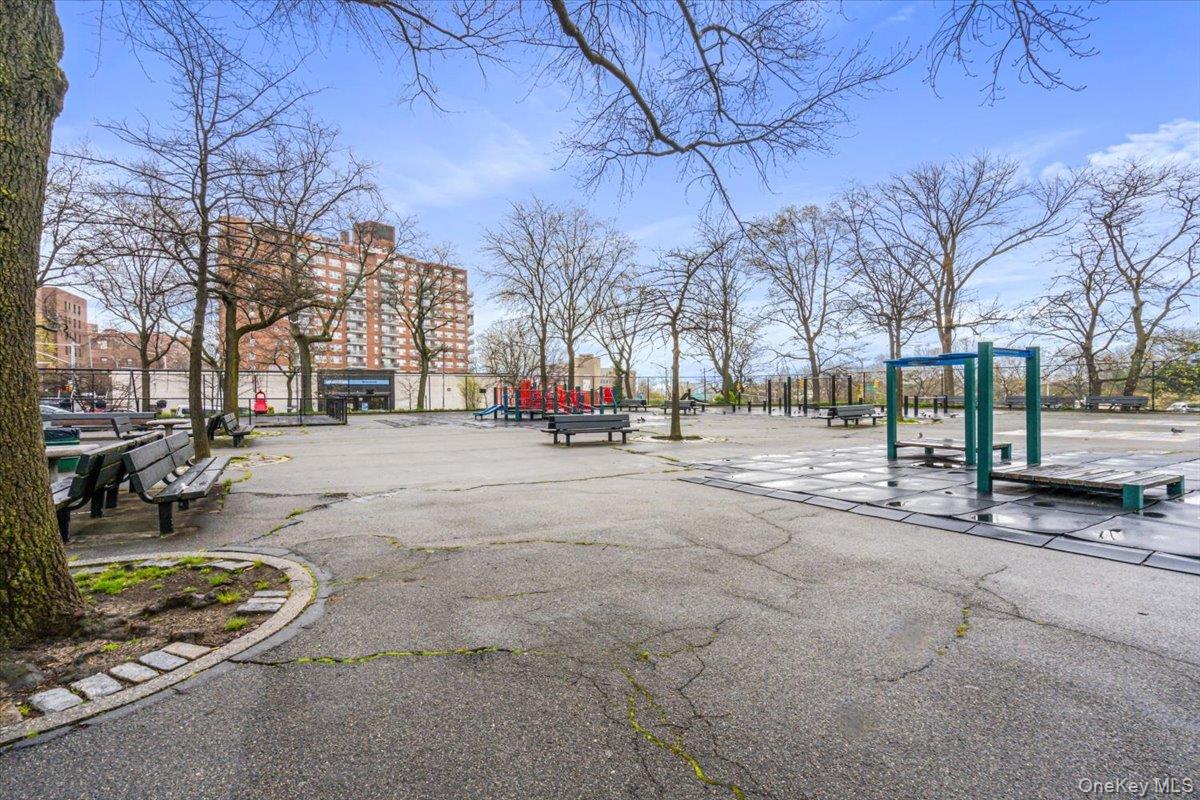 #17 photo, 85-15 Main Street, Briarwood , NY 11435