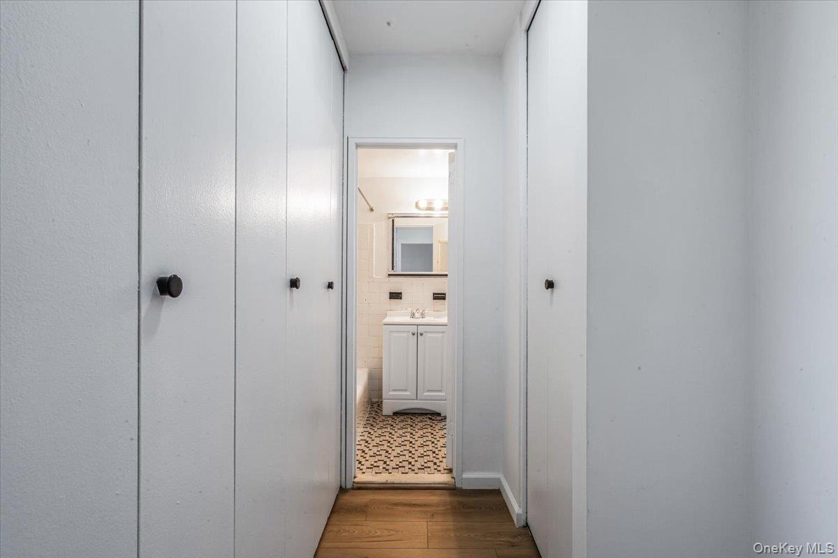 #8 photo, 85-15 Main Street, Briarwood , NY 11435