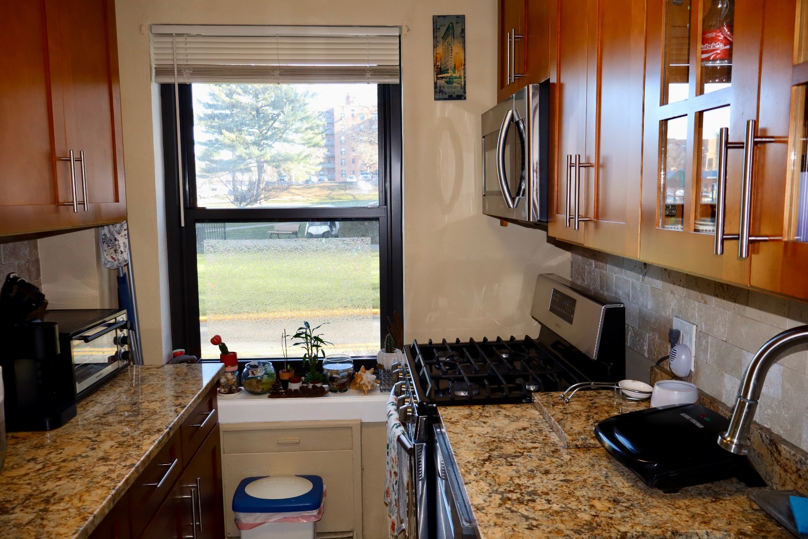 #5 photo, 21207 75 Ave , #1N, Bayside , NY 11364