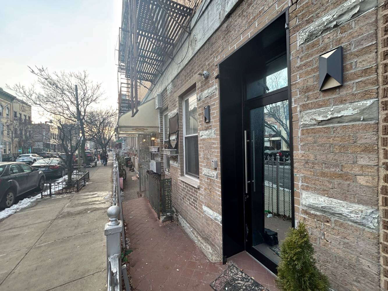 #3 photo, 1829 Grove Street, কুইন্‌স Ridgewood , NY 11385