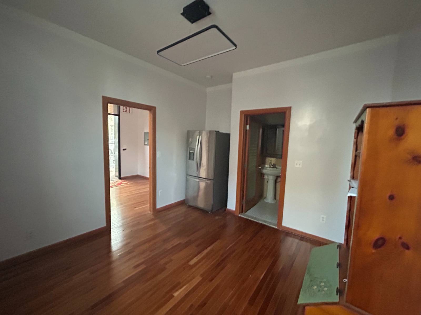 #9 photo, 590 Onderdonk Avenue, কুইন্‌স Ridgewood , NY 11385