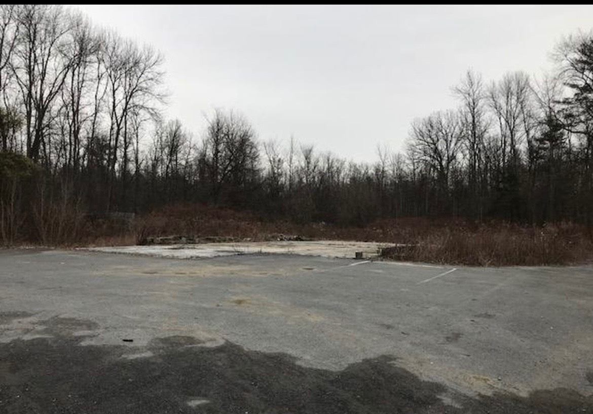 #5 photo, 894 Ridge Rd, 뉴욕주 Queensbury , NY 12804