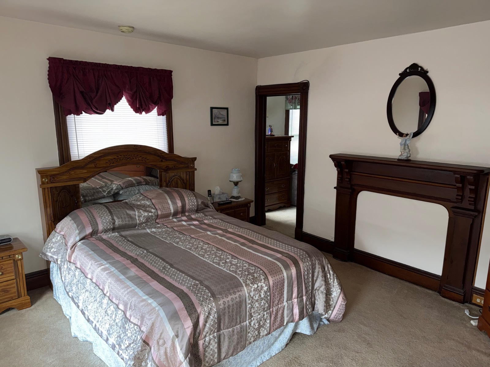 #35 photo, 55 W Grand St, 뉴욕주 Palatine Bridge , NY 13428