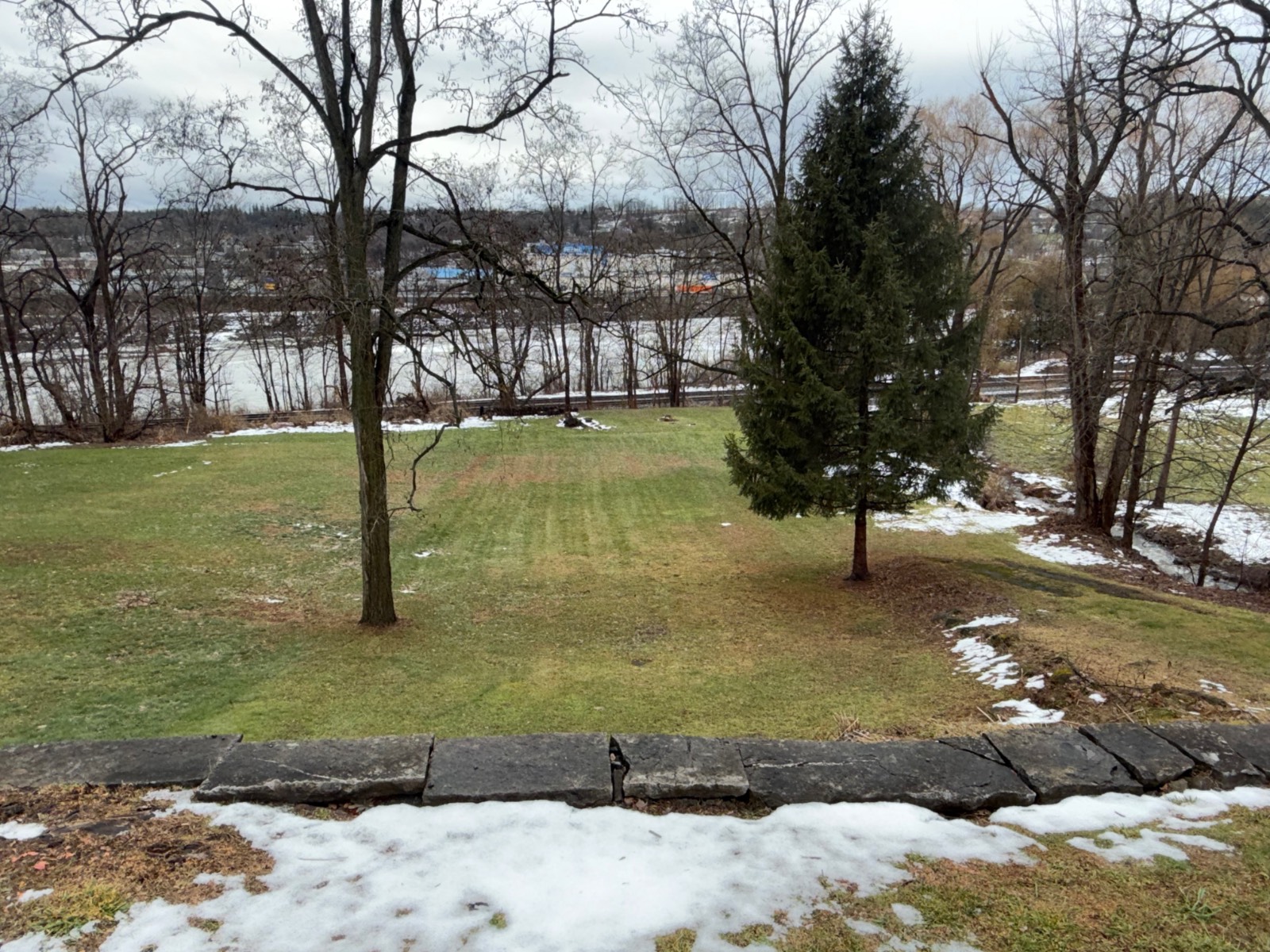 #8 photo, 55 W Grand St, 뉴욕주 Palatine Bridge , NY 13428