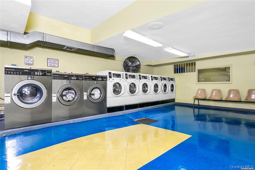 #11 photo, 139-15 83rd Avenue, Briarwood , NY 11435