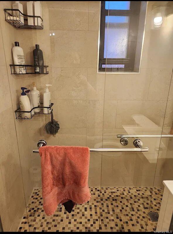 #7 photo, 139-15 83rd Avenue, Briarwood , NY 11435