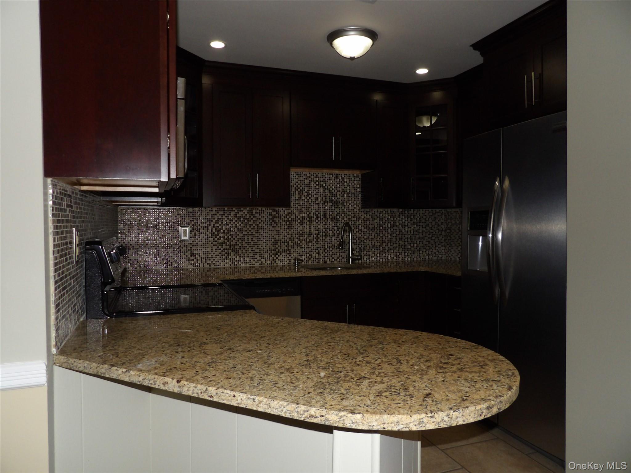 #3 photo, 26 Greenmeadow Drive, Babylon , NY 11702