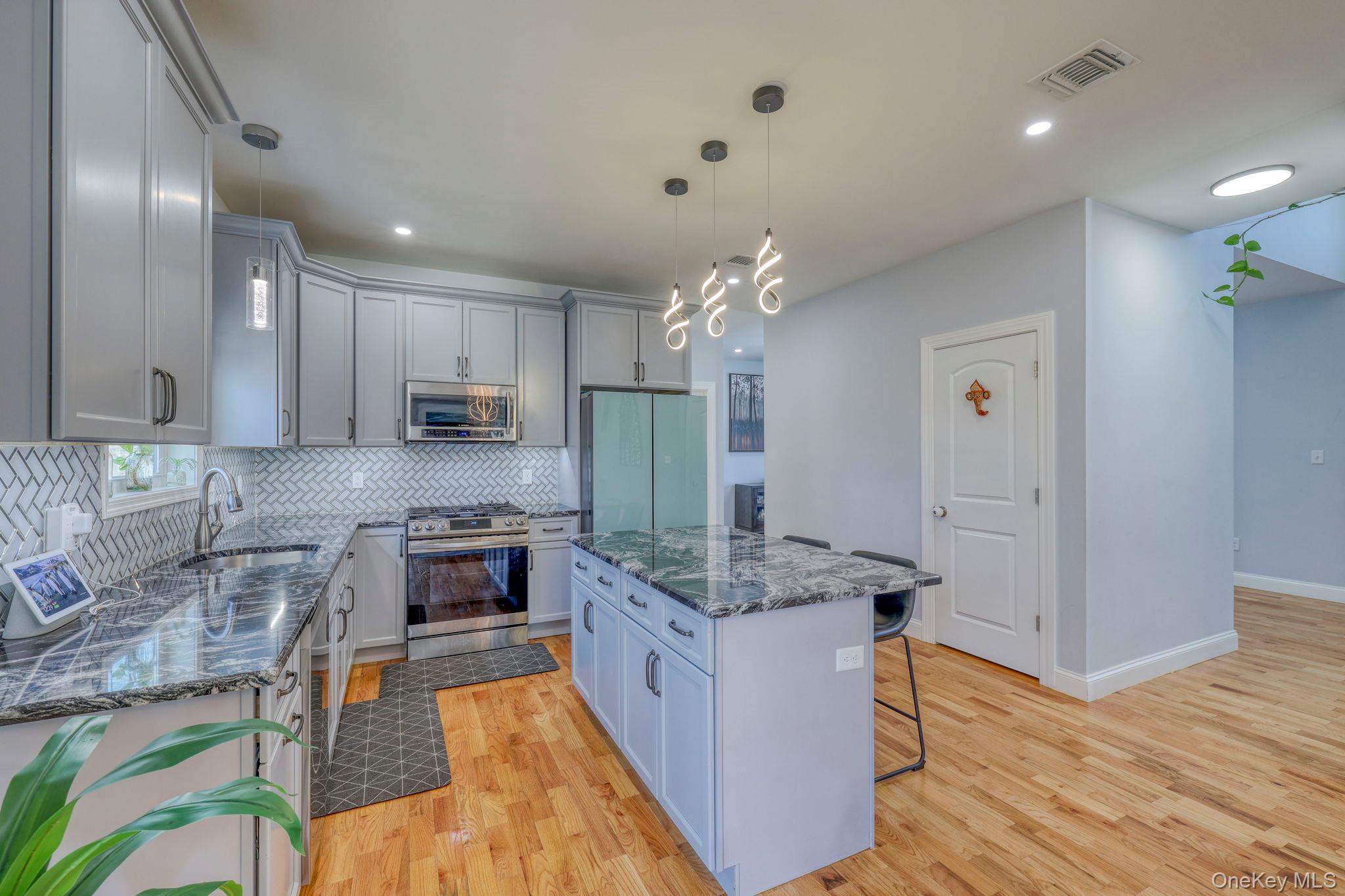 #13 photo, 34 Meadow View Drive, Marlboro , NY 12542