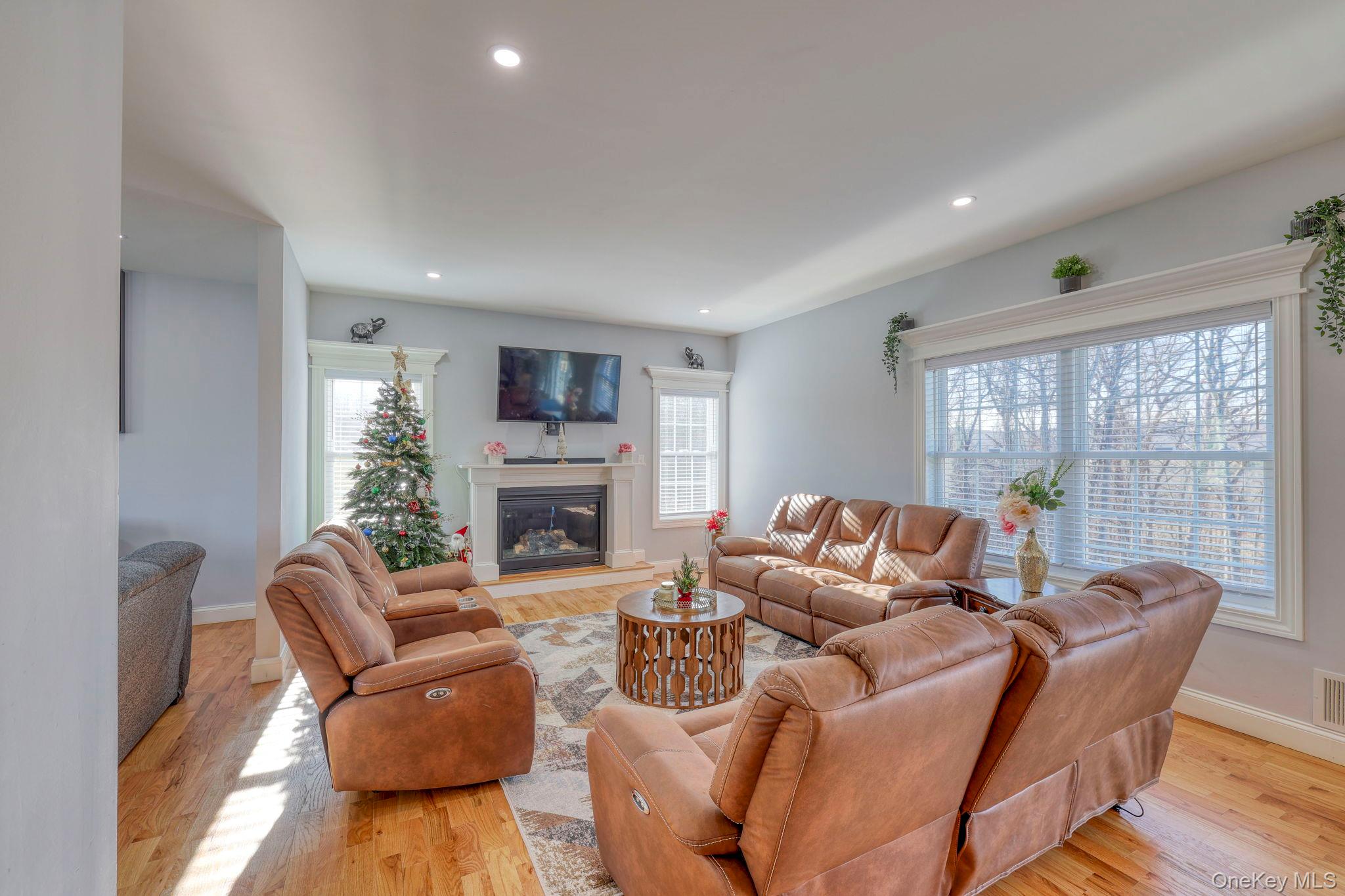 #8 photo, 34 Meadow View Drive, Marlboro , NY 12542