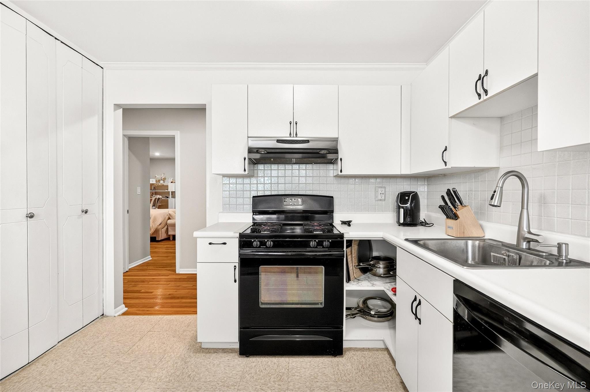 #12 photo, 100 Dowd Street, Haverstraw , NY 10927