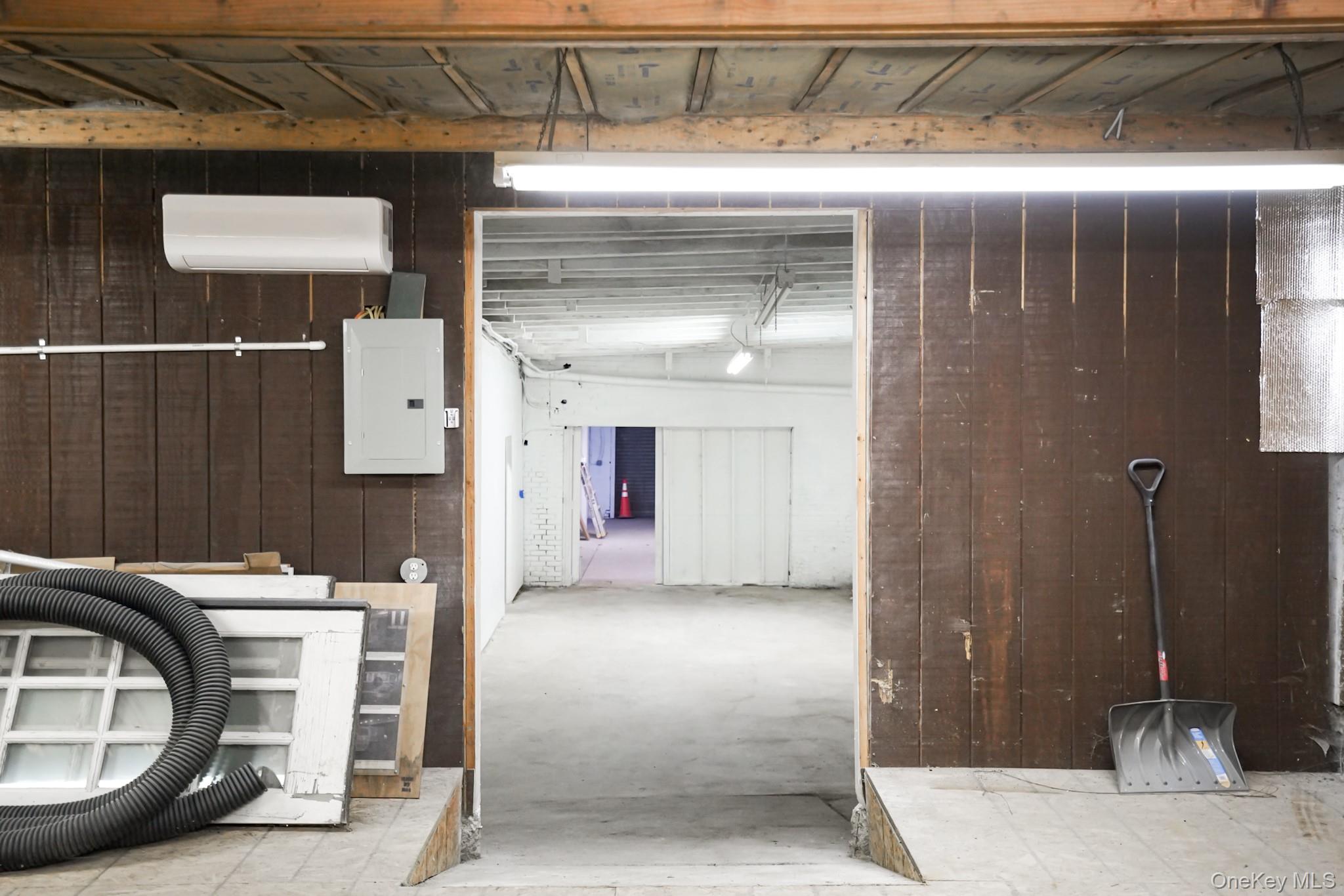 #15 photo, 32 Chambers Street, Newburgh , NY 12550