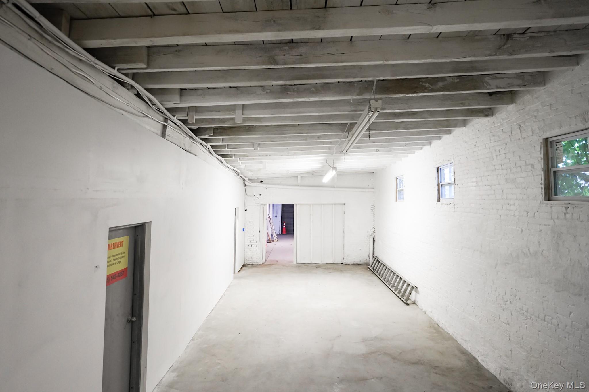 #16 photo, 32 Chambers Street, Newburgh , NY 12550