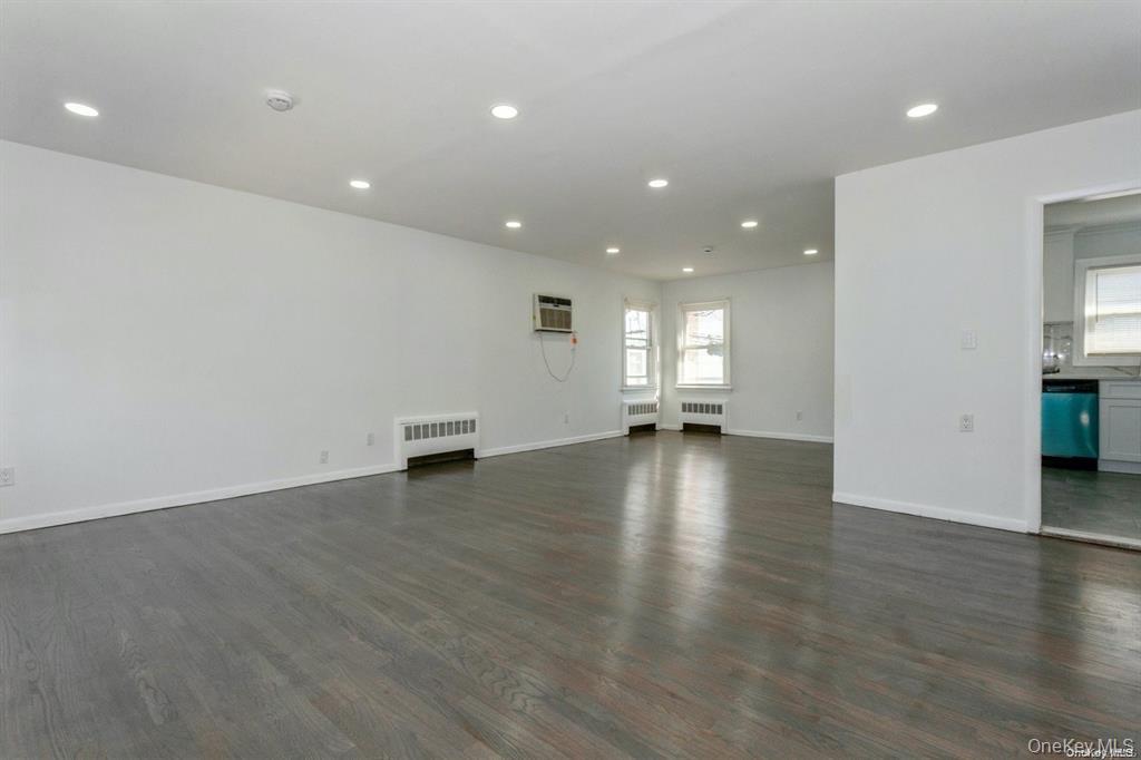 #12 photo, 250 New York Avenue, 長島 長灘 Long Beach , NY 11561