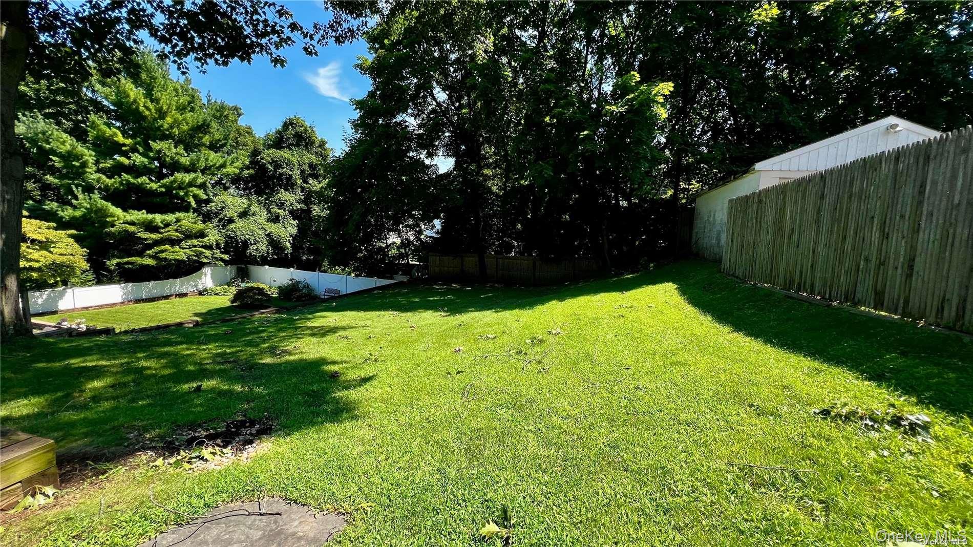 #15 photo, 117 Summers Street, ناسو Oyster Bay , NY 11771