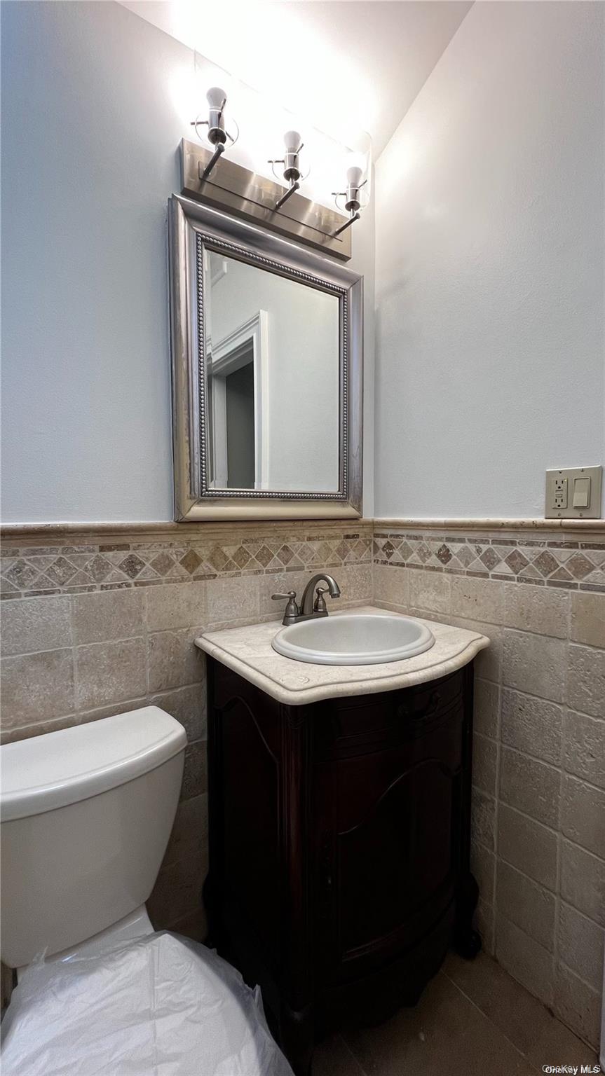 #9 photo, 117 Summers Street, ناسو Oyster Bay , NY 11771