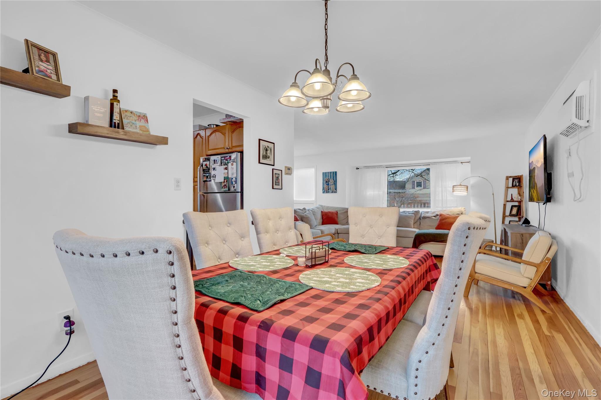 #10 photo, 64 Eileen Avenue, Plainview , NY 11803