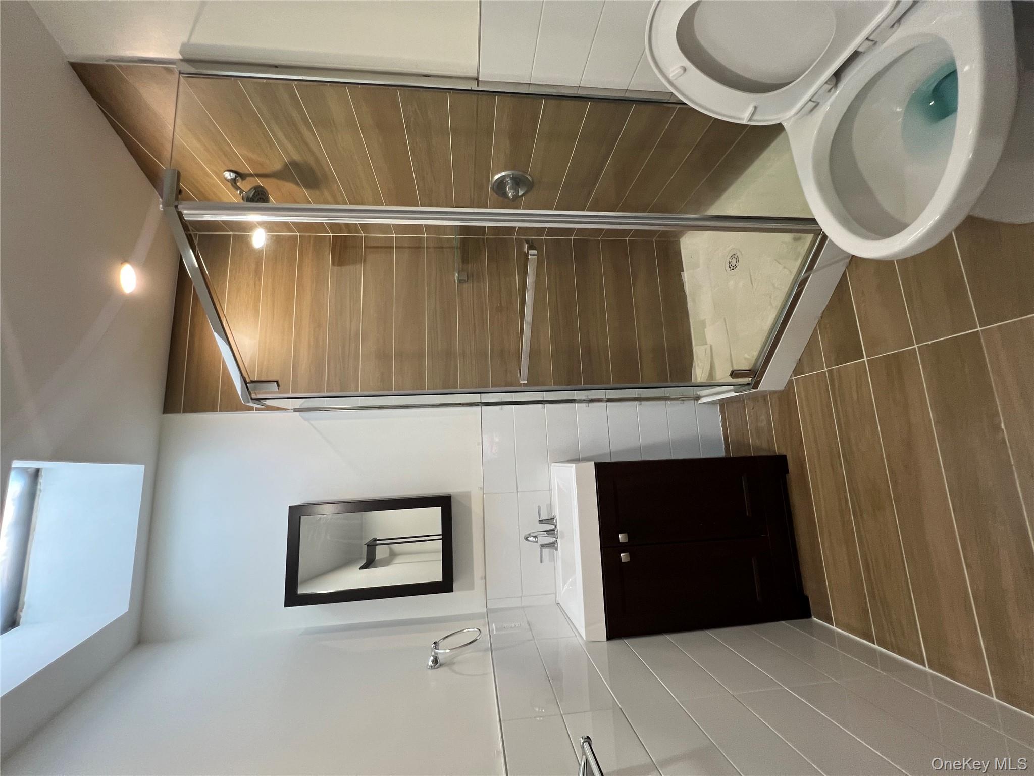 #14 photo, 6119 232nd Street, কুইন্‌স Oakland Gardens , NY 11364