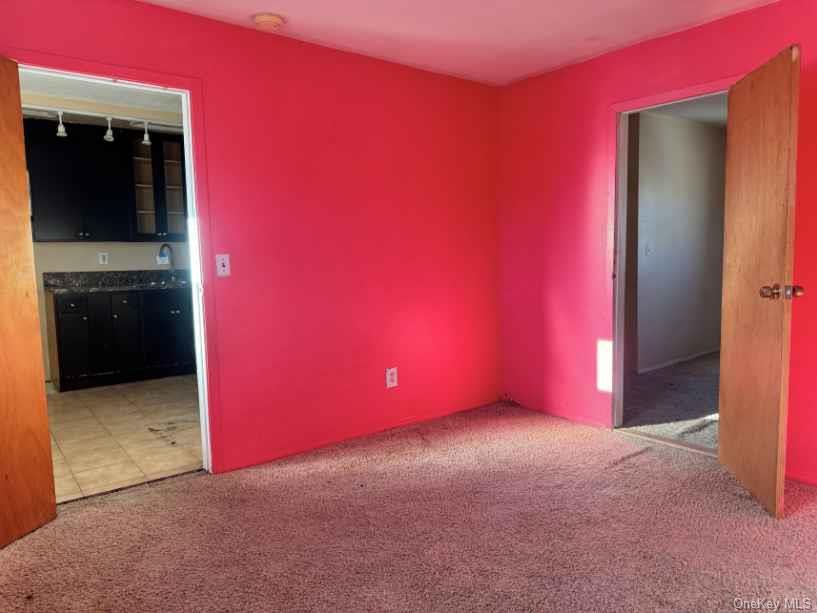 #15 photo, 130-57 233rd Street, 뉴욕퀸즈 Rosedale , NY 11422