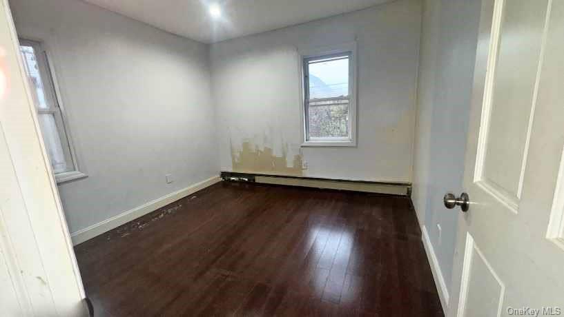 #3 photo, 130-57 233rd Street, 뉴욕퀸즈 Rosedale , NY 11422