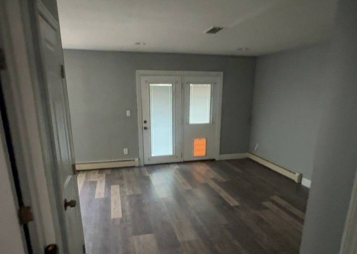 #10 photo, 29 Litchfield Ave, 長島 Elmont , NY 11003