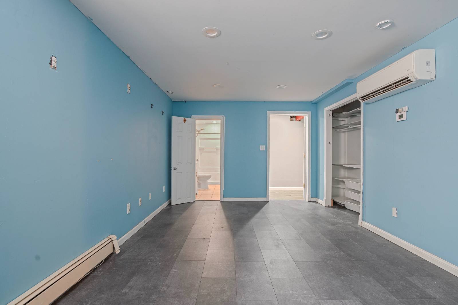 #22 photo, 29 Litchfield Ave, Elmont , NY 11003