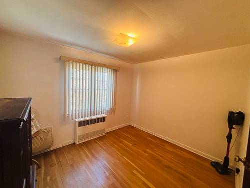 #13 photo, 61-27 69th Lane, কুইন্‌স Middle Village , NY 11379