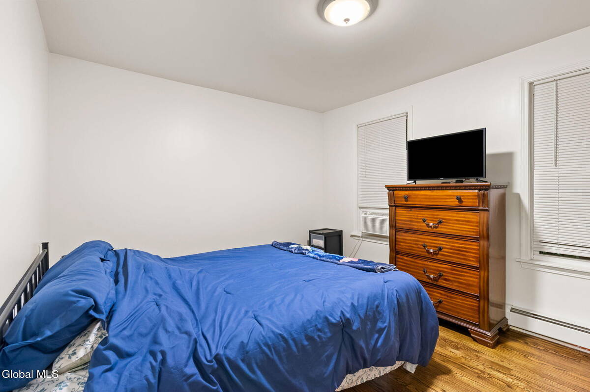 #20 photo, 38 James Street, Green Island , NY 12183