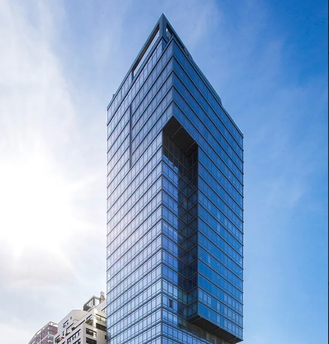 #21 photo, 1355 1st Avenue, Upper East Side , NY 10021