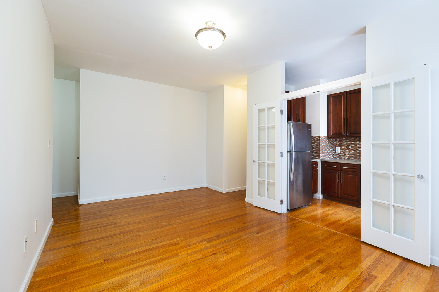 #5 photo, 640 DITMAS Avenue, ব্রুকলিন Kensington , NY 11218