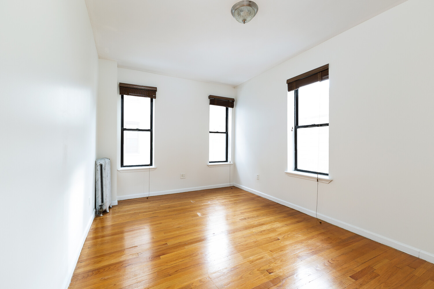 #7 photo, 640 DITMAS Avenue, ব্রুকলিন Kensington , NY 11218