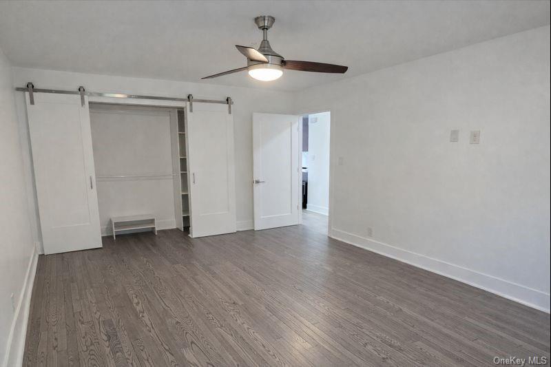 #13 photo, 7411 85th Drive, كوينز Woodhaven , NY 11421