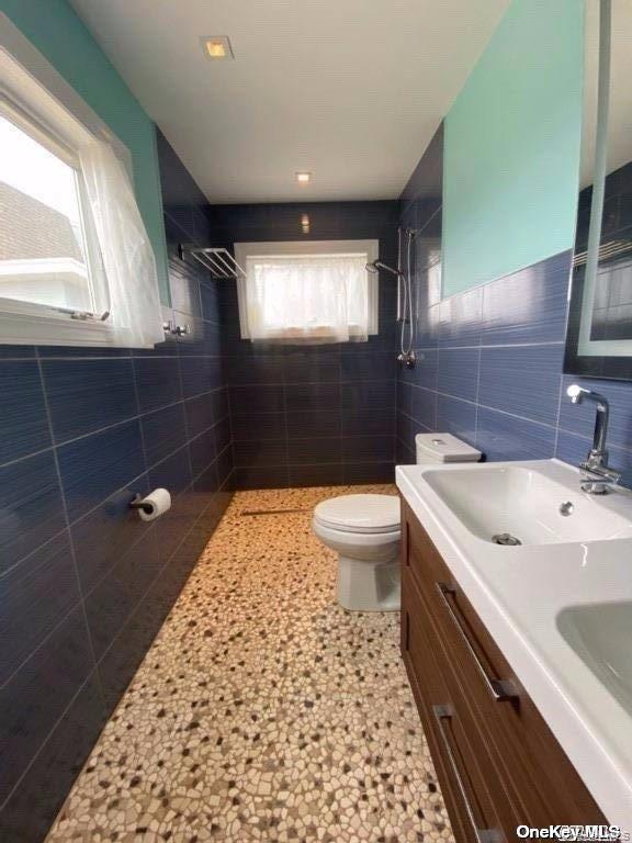 #10 photo, 7 Pond Point Road, सफ़ोक काउंटी Westhampton Beach , NY 11978