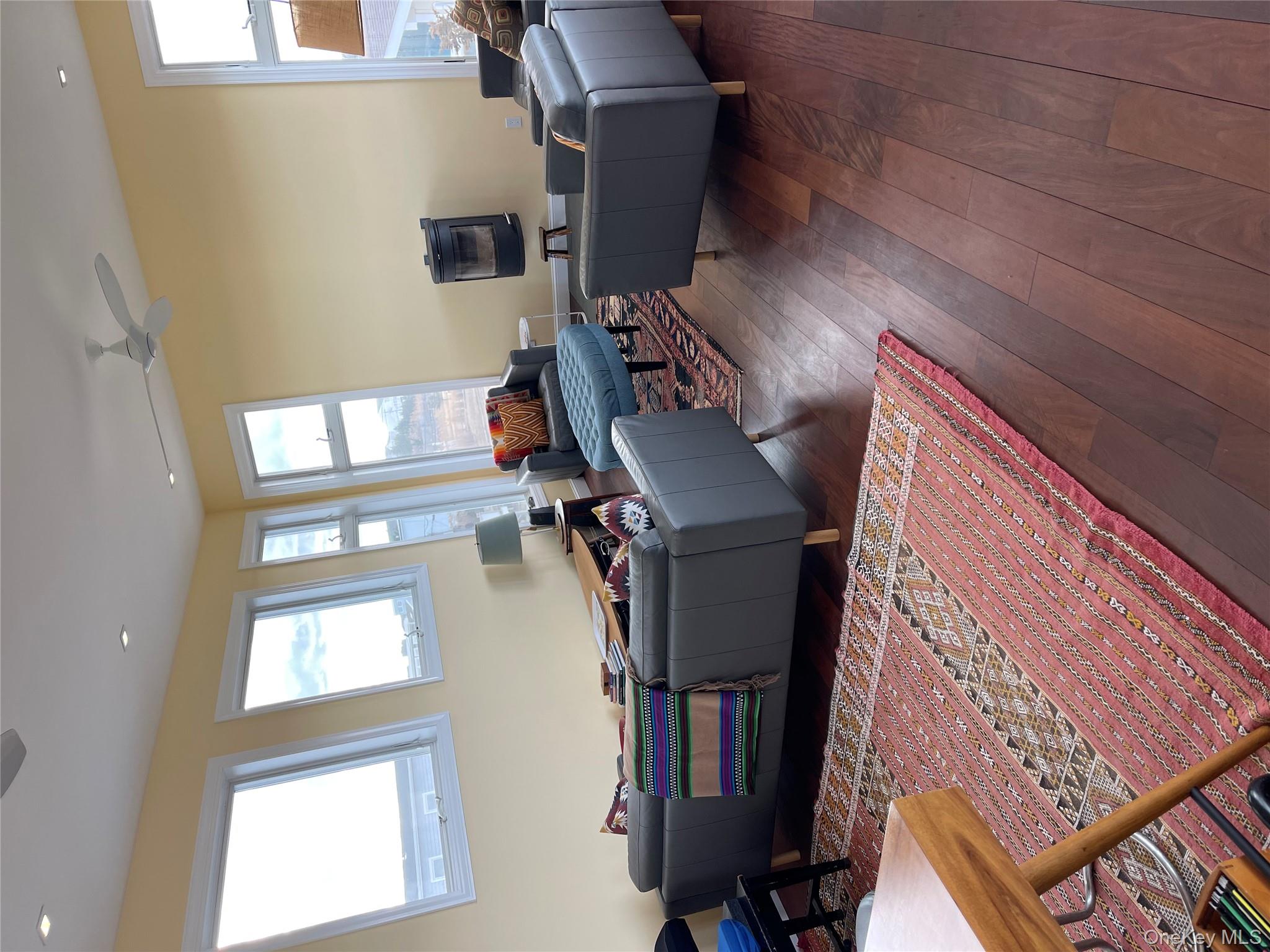 #16 photo, 7 Pond Point Road, सफ़ोक काउंटी Westhampton Beach , NY 11978