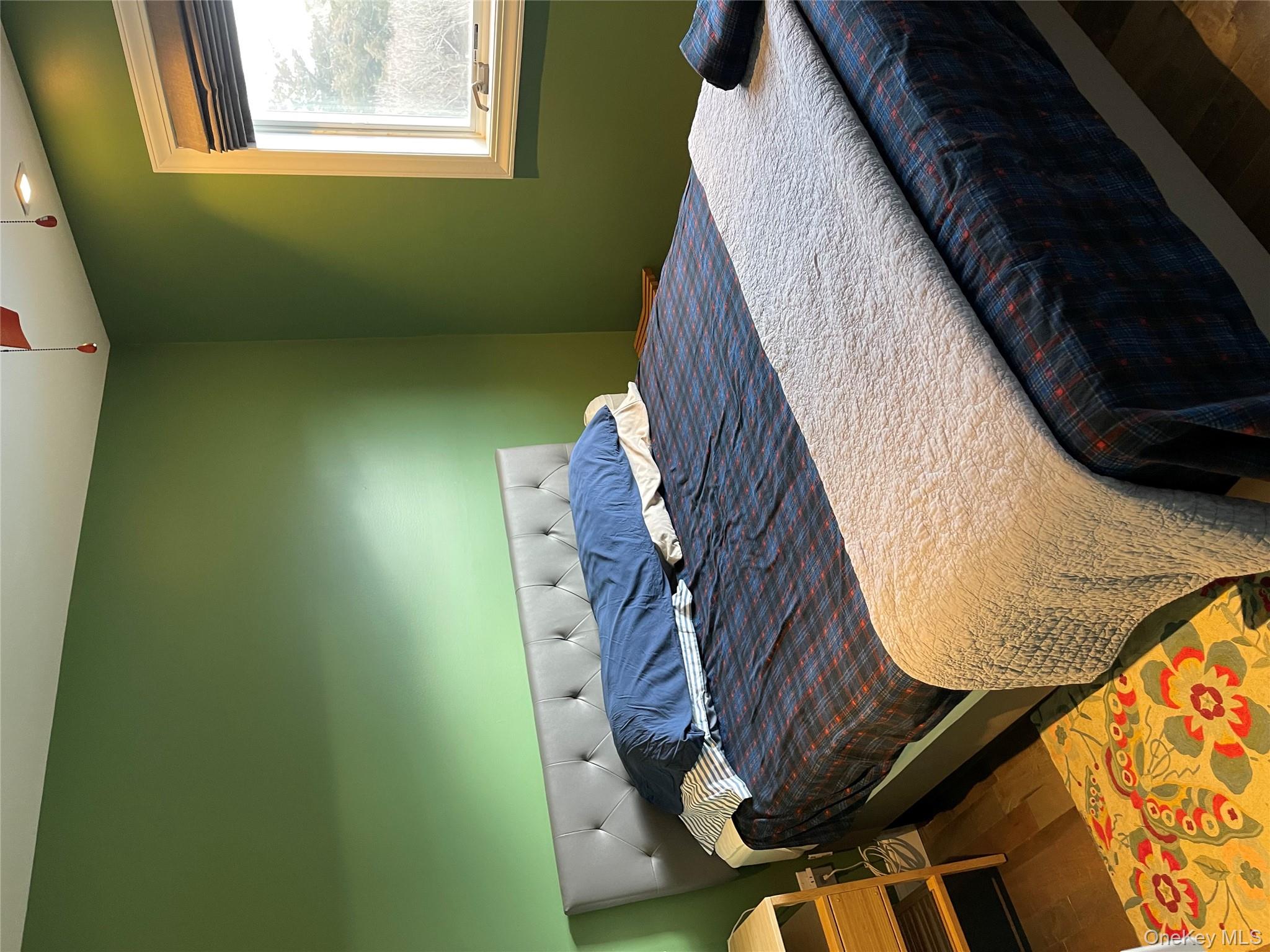 #19 photo, 7 Pond Point Road, सफ़ोक काउंटी Westhampton Beach , NY 11978