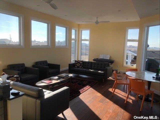 #7 photo, 7 Pond Point Road, सफ़ोक काउंटी Westhampton Beach , NY 11978