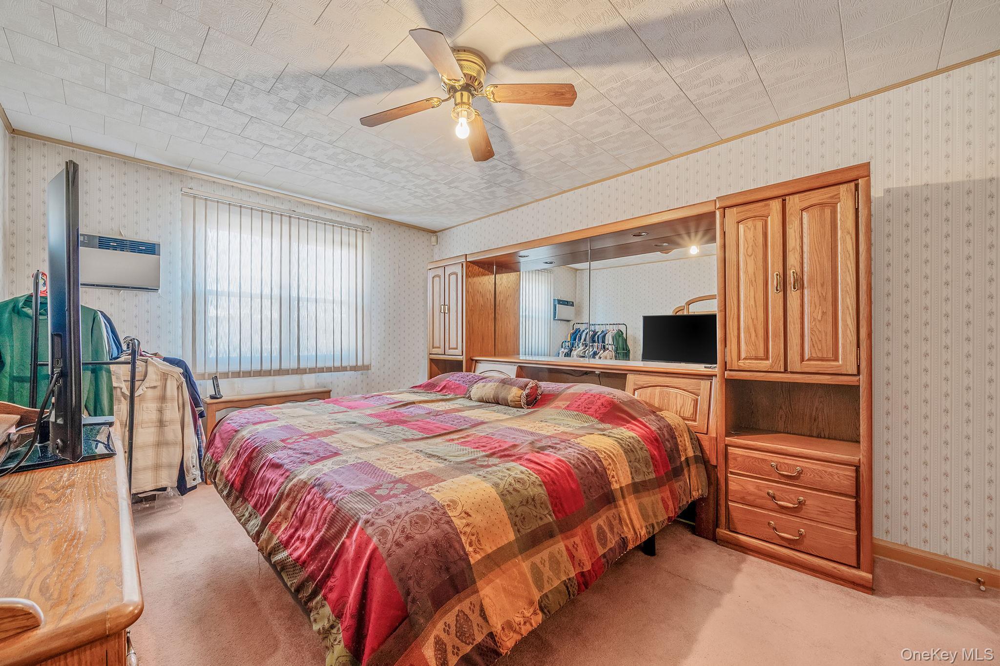 #15 photo, 6051 71st Street, কুইন্‌স Maspeth , NY 11378