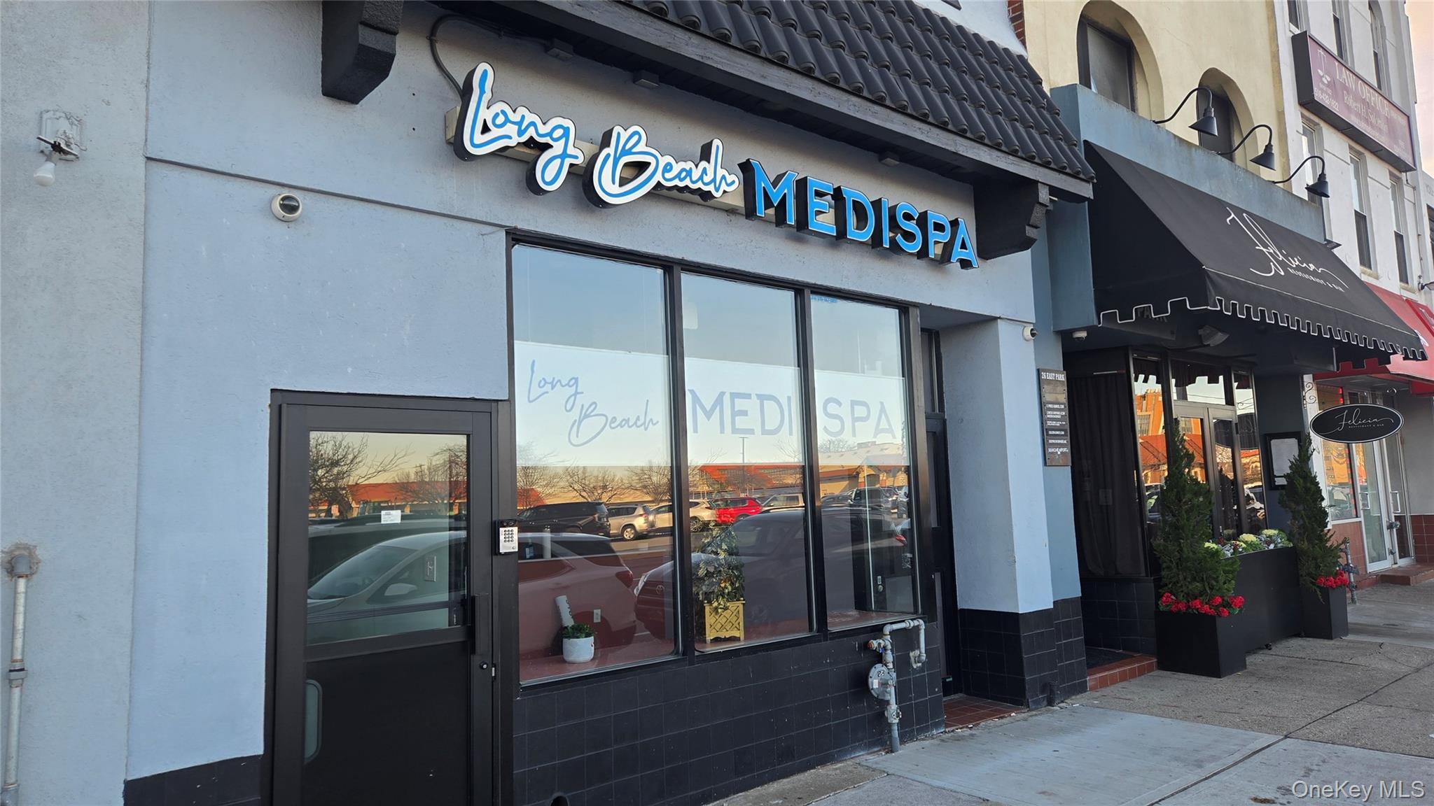 #15 photo, 28 E Park Avenue, 롱 아일랜드 Long Beach , NY 11561