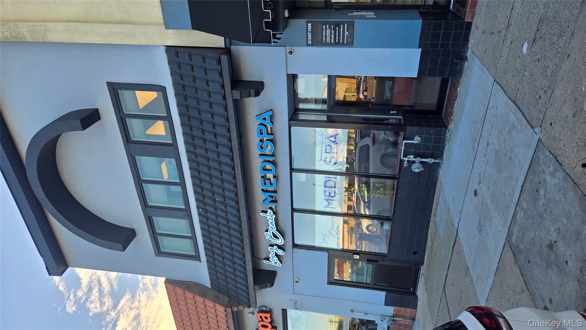 #16 photo, 28 E Park Avenue, 롱 아일랜드 Long Beach , NY 11561