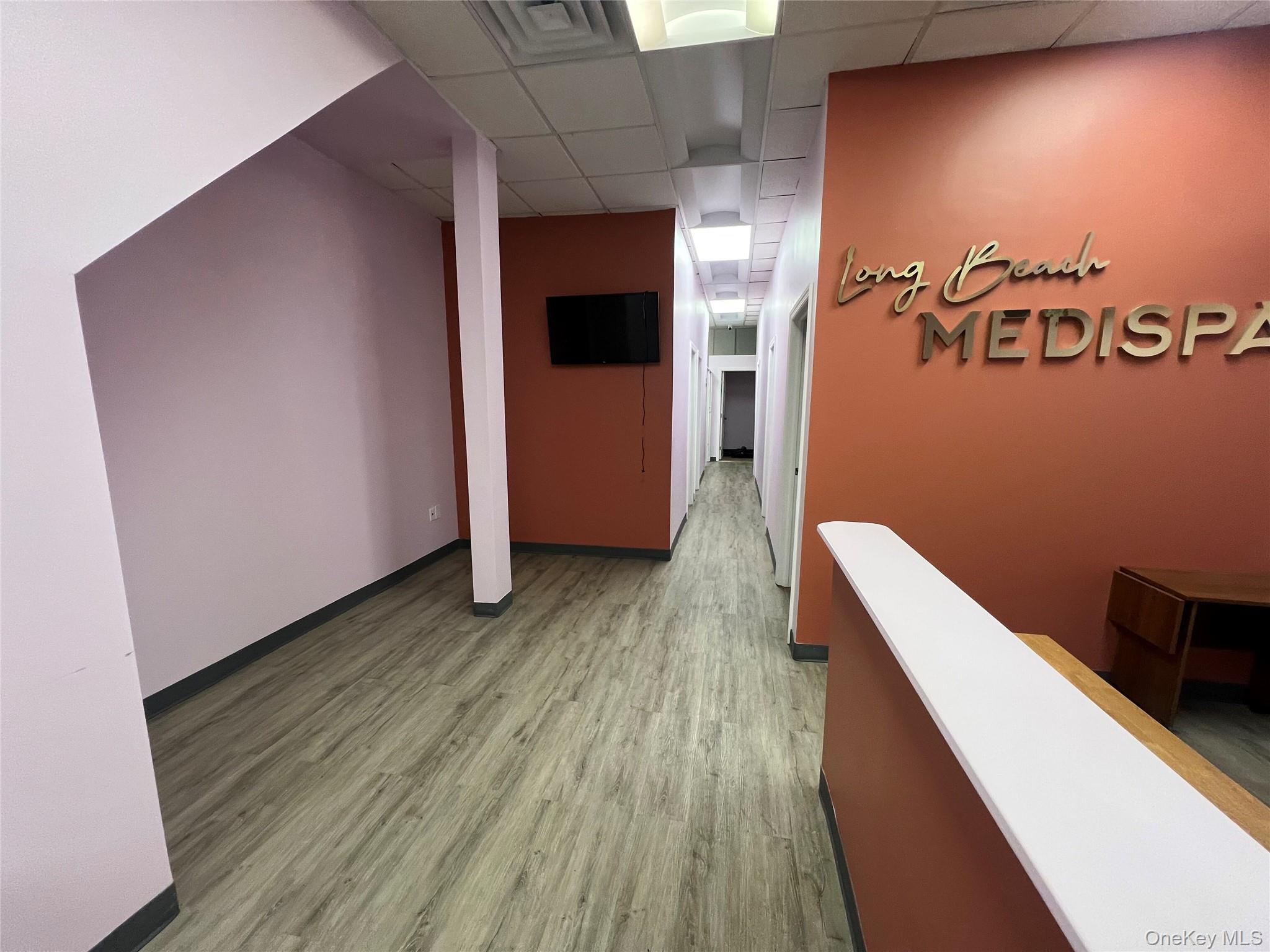 #5 photo, 28 E Park Avenue, 롱 아일랜드 Long Beach , NY 11561