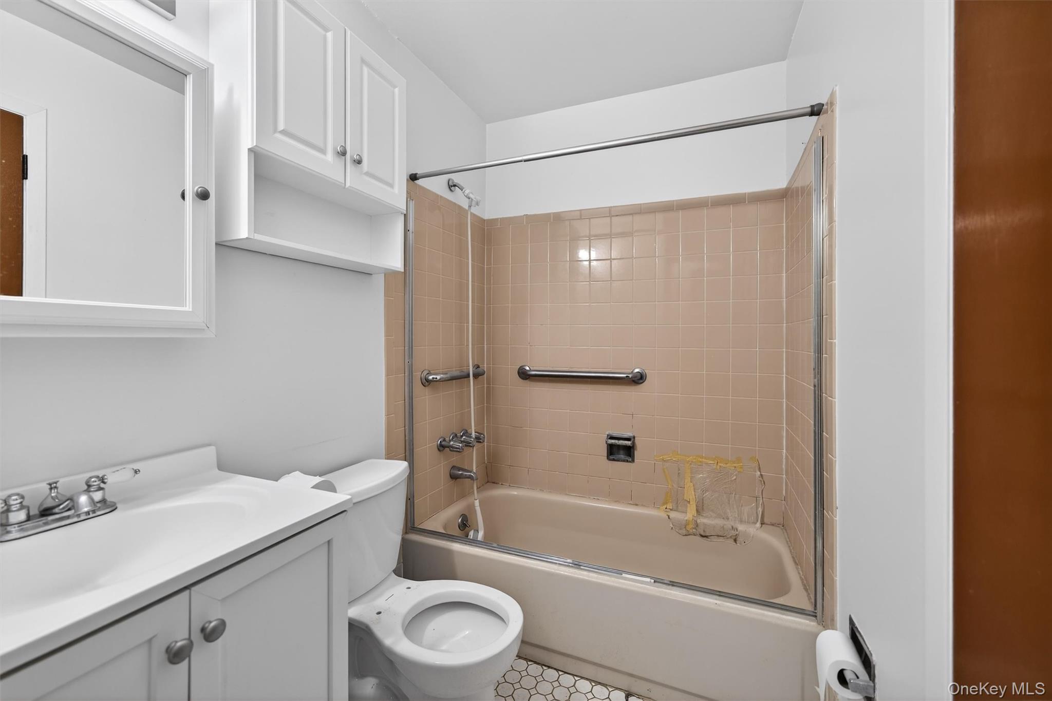 #20 photo, 53 Mallory Road, Spring Valley , NY 10977