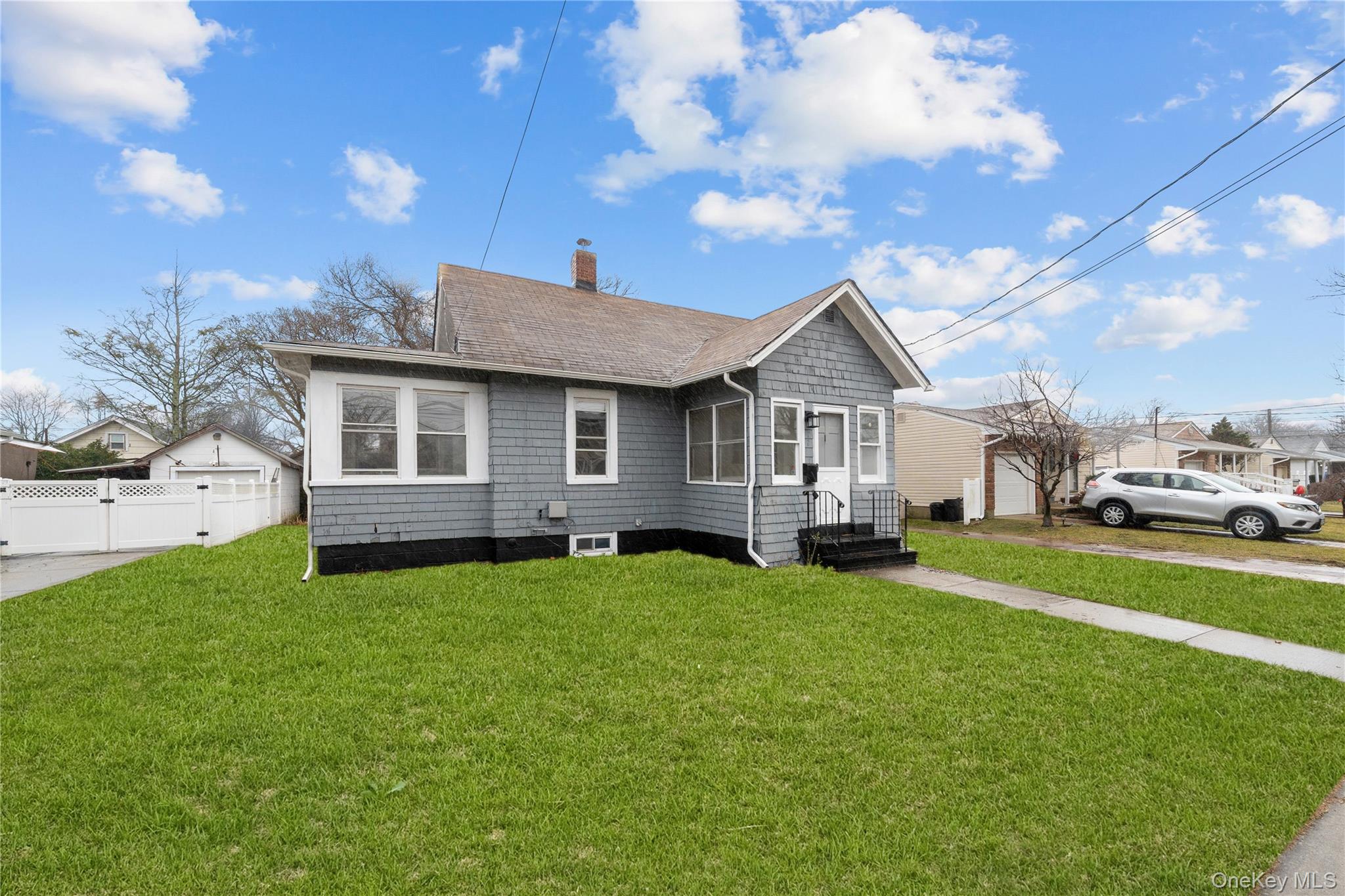 #1 photo, 172 Juanita Avenue, 長島 Freeport , NY 11520