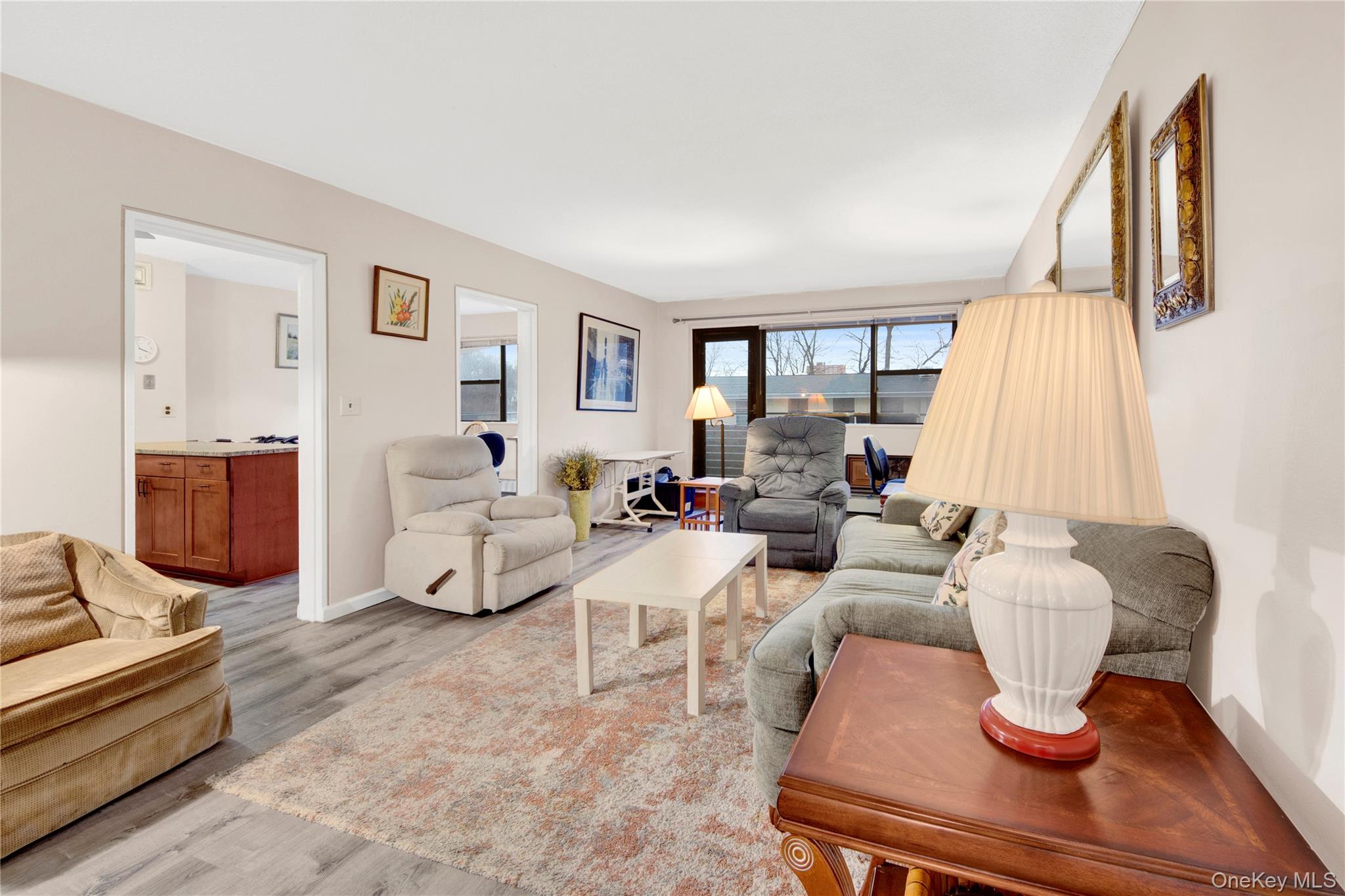 #9 photo, 1523 Central Park ave, Yonkers , NY 10710