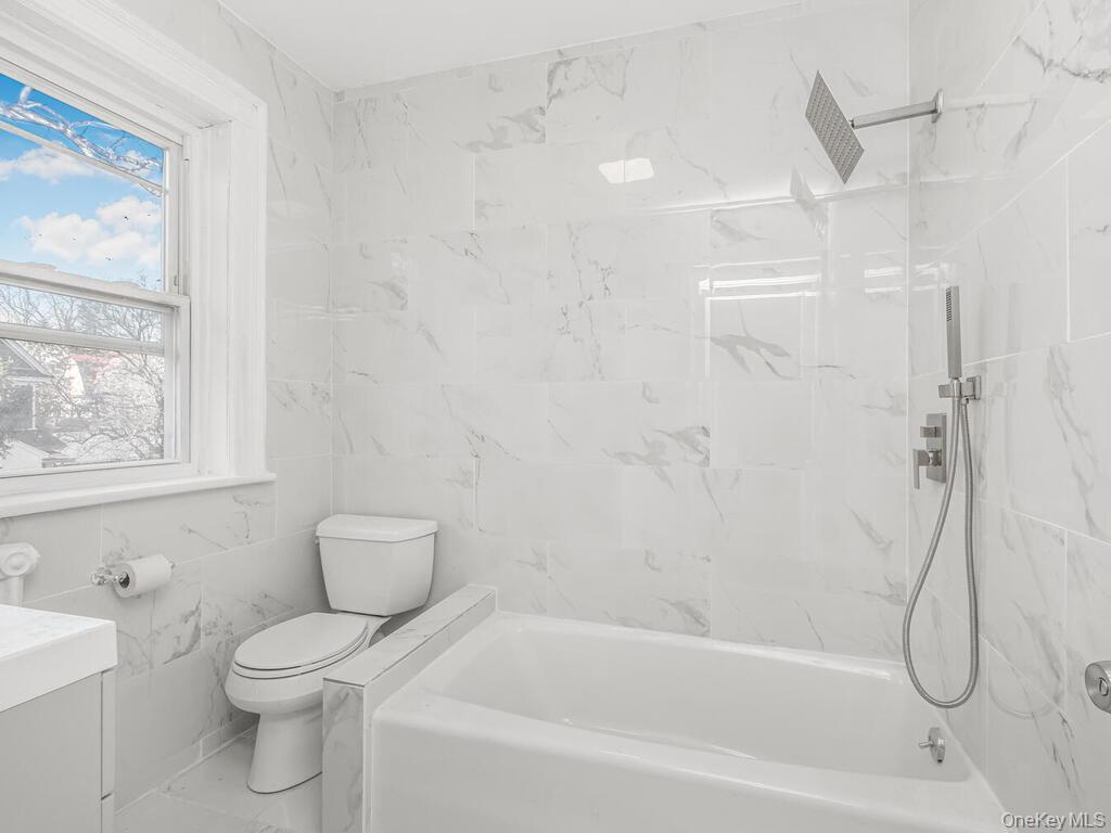 #19 photo, 332 Tecumseh Avenue, Mount Vernon , NY 10553